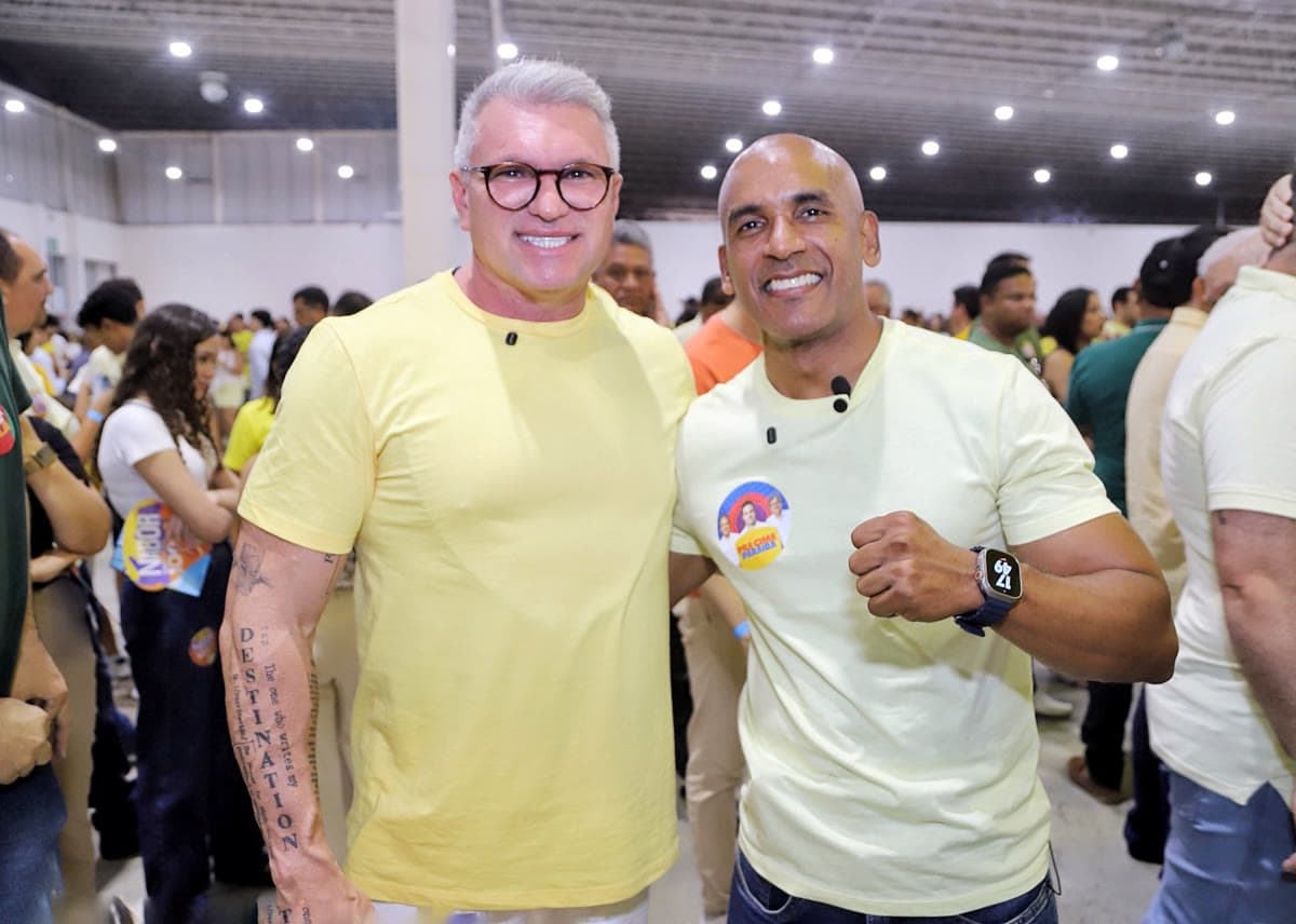 Julian Lemos em evento de rua
