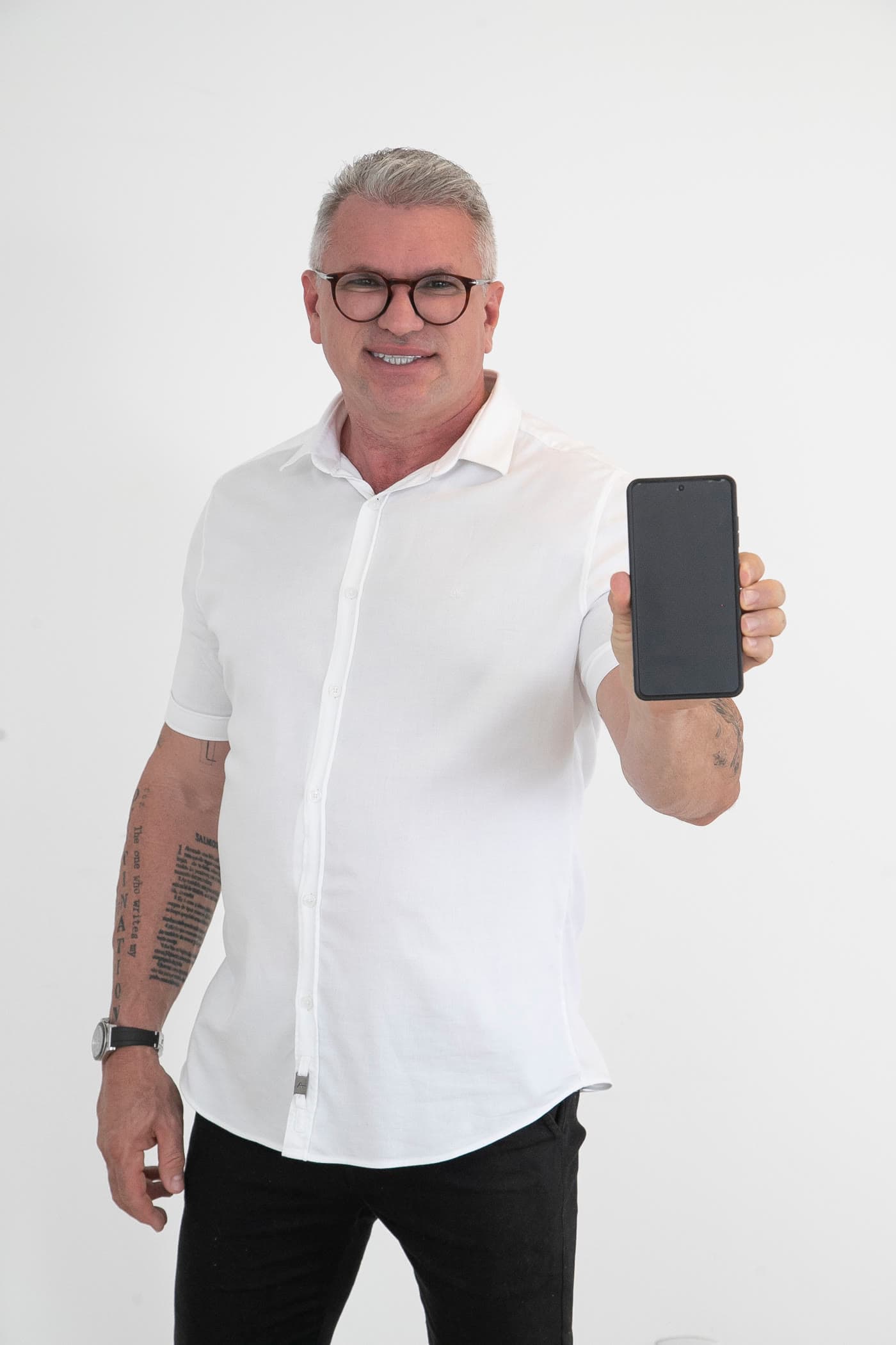 Julian Lemos, retrato de estúdio